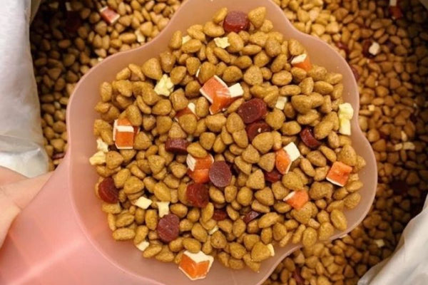 hạt cho mèo mix thịt sấy