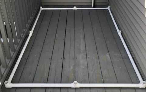 lam-chuong-meo-bang-nhua-pvc